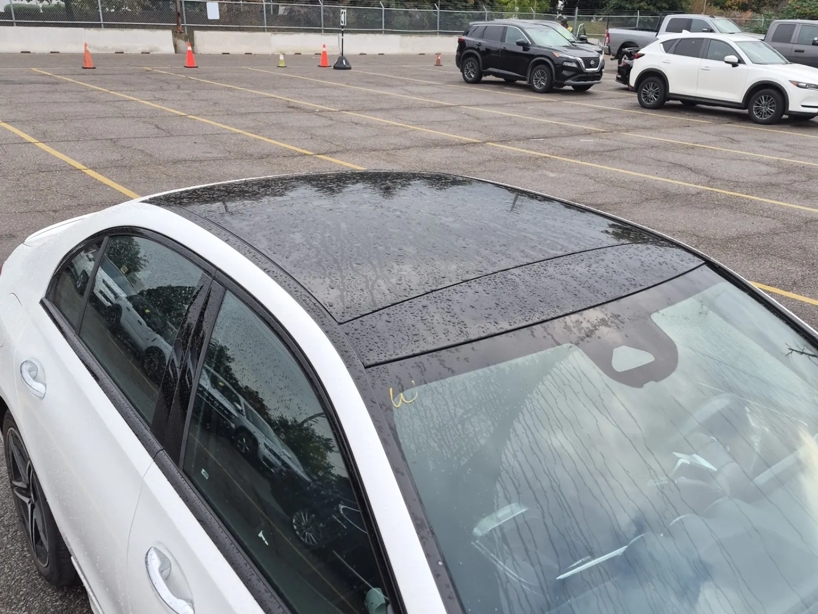 Exterior Roof Photo