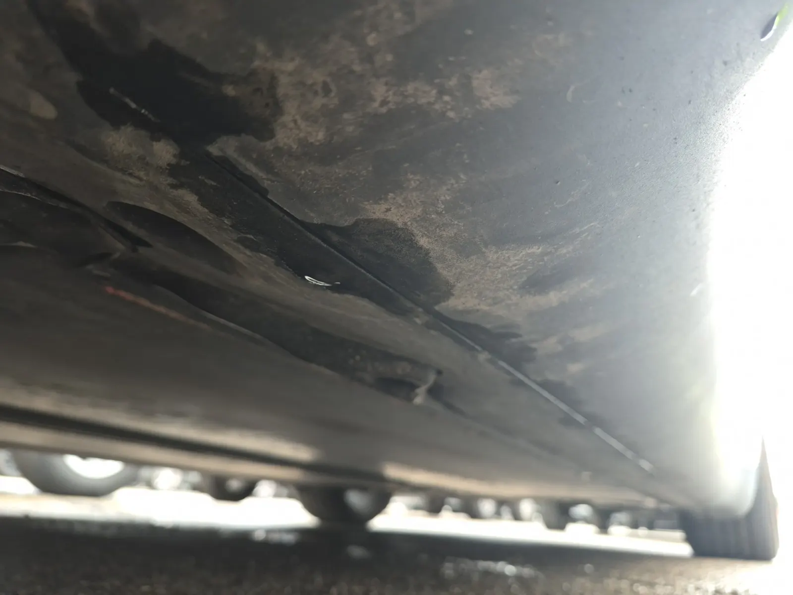 Undercarriage - Driver Photo