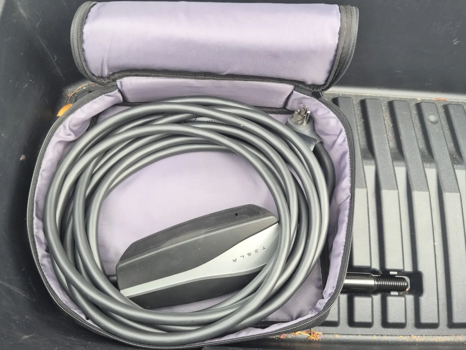 Charging Cable Photo
