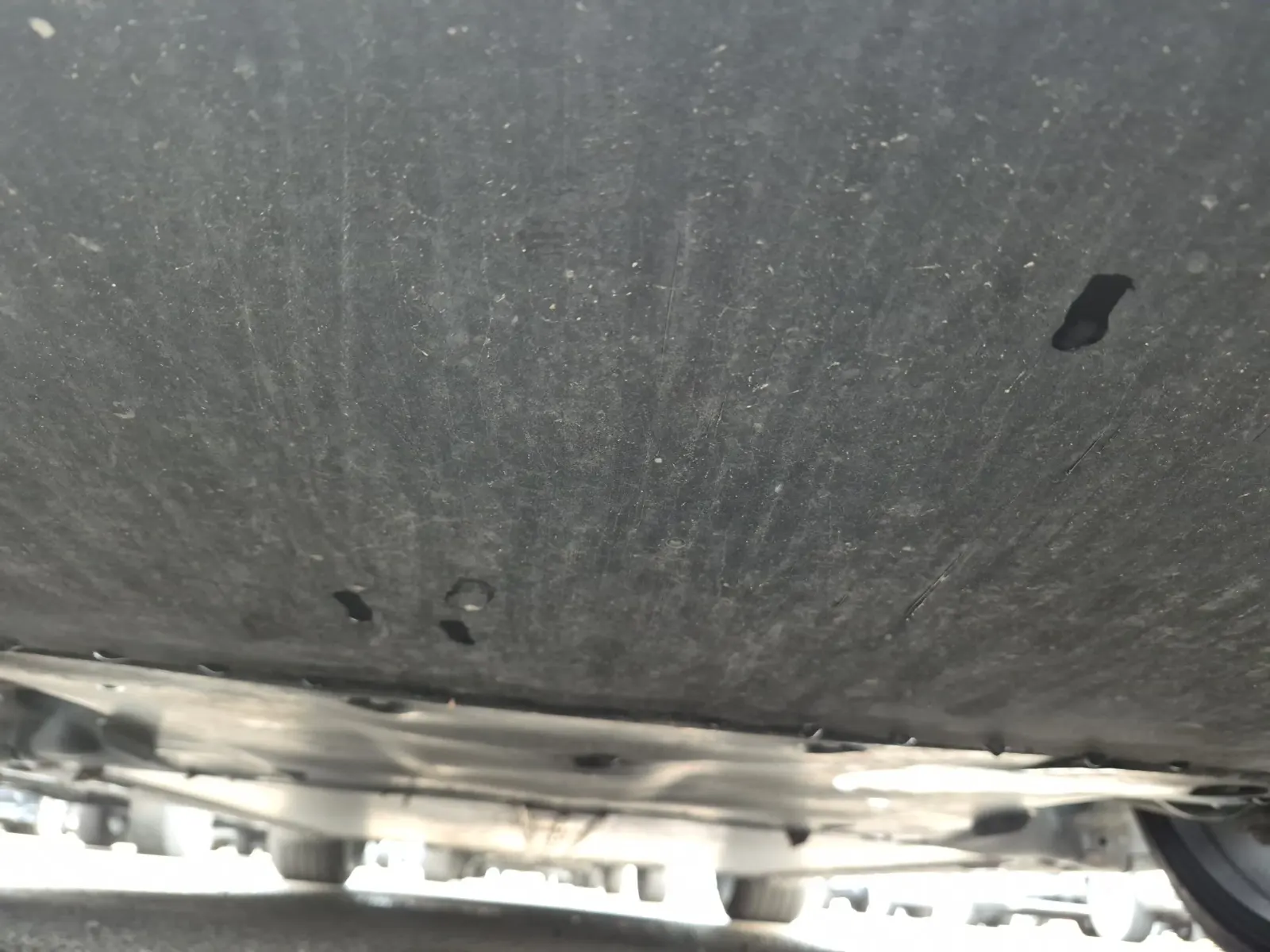 Undercarriage - Front Photo