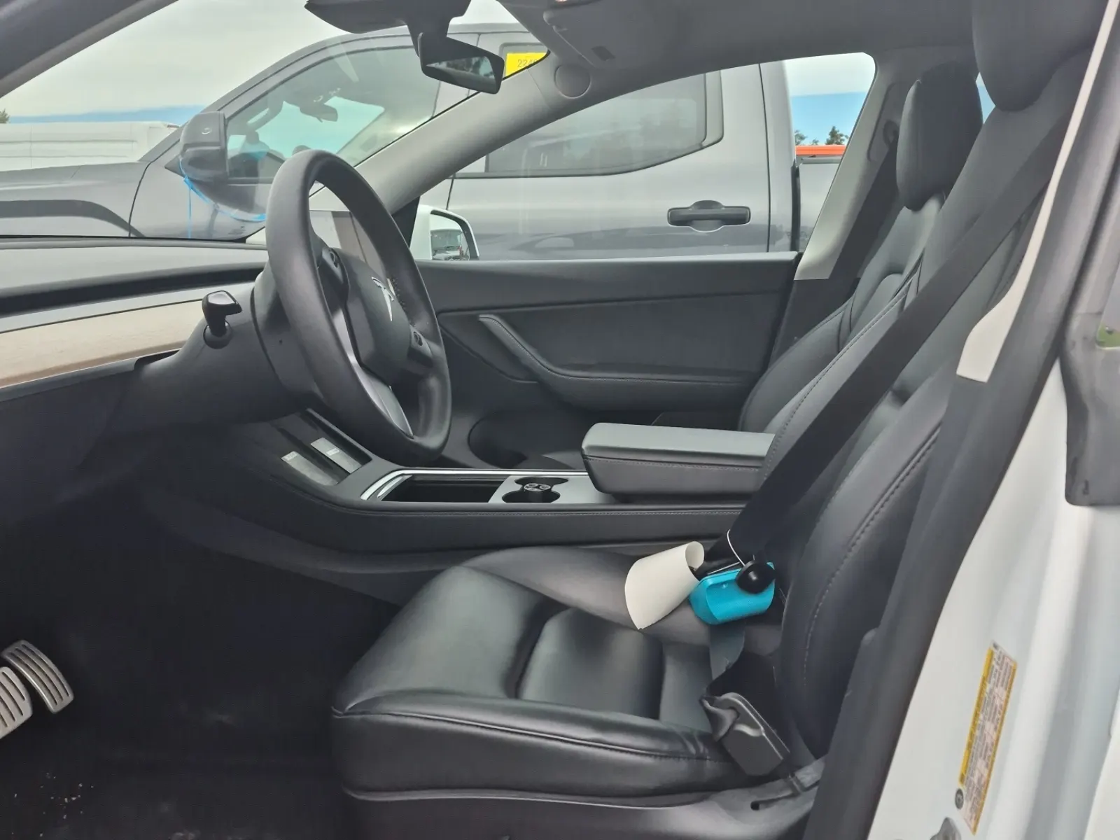 Front Interior Photo