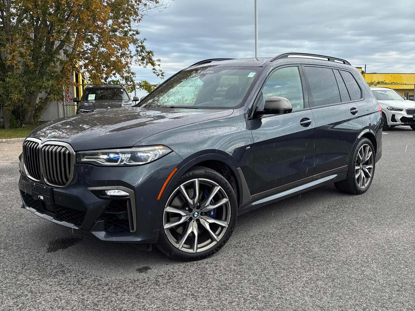 2021 BMW X7
