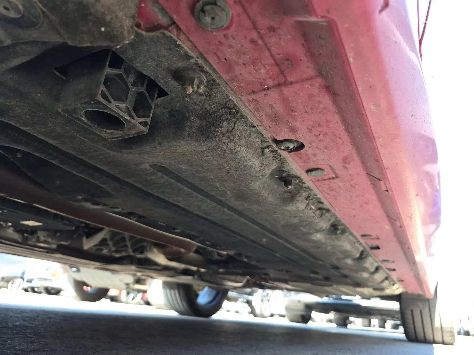 Undercarriage - Driver Photo