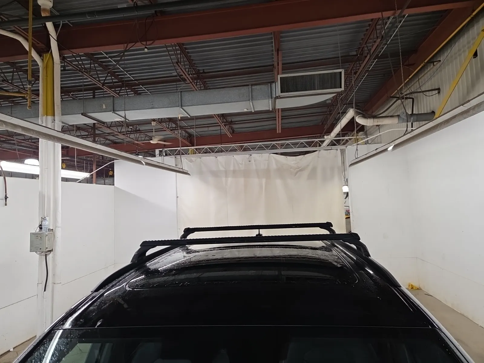 Exterior Roof Photo