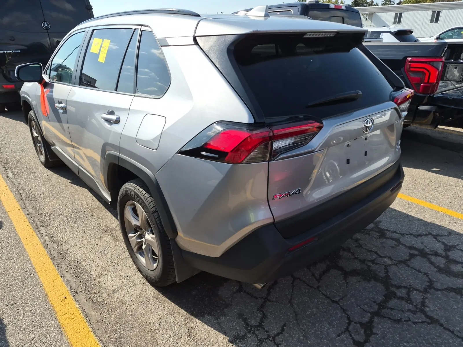 Driver Rear 3/4 Photo