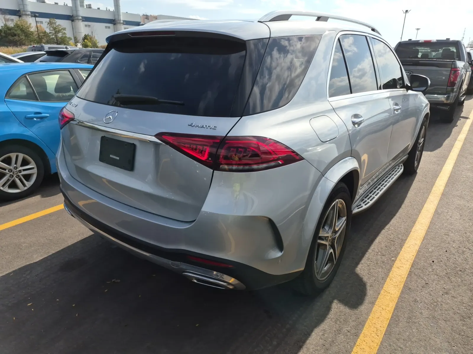 Passenger Rear 3/4 Photo