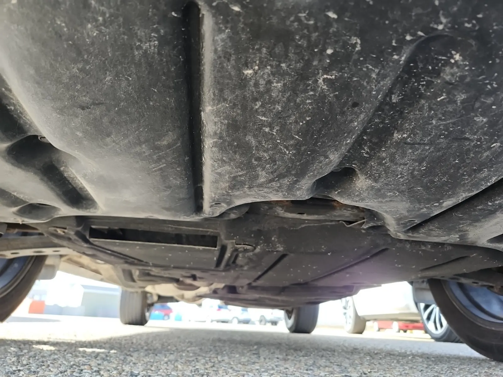 Undercarriage - Front Photo