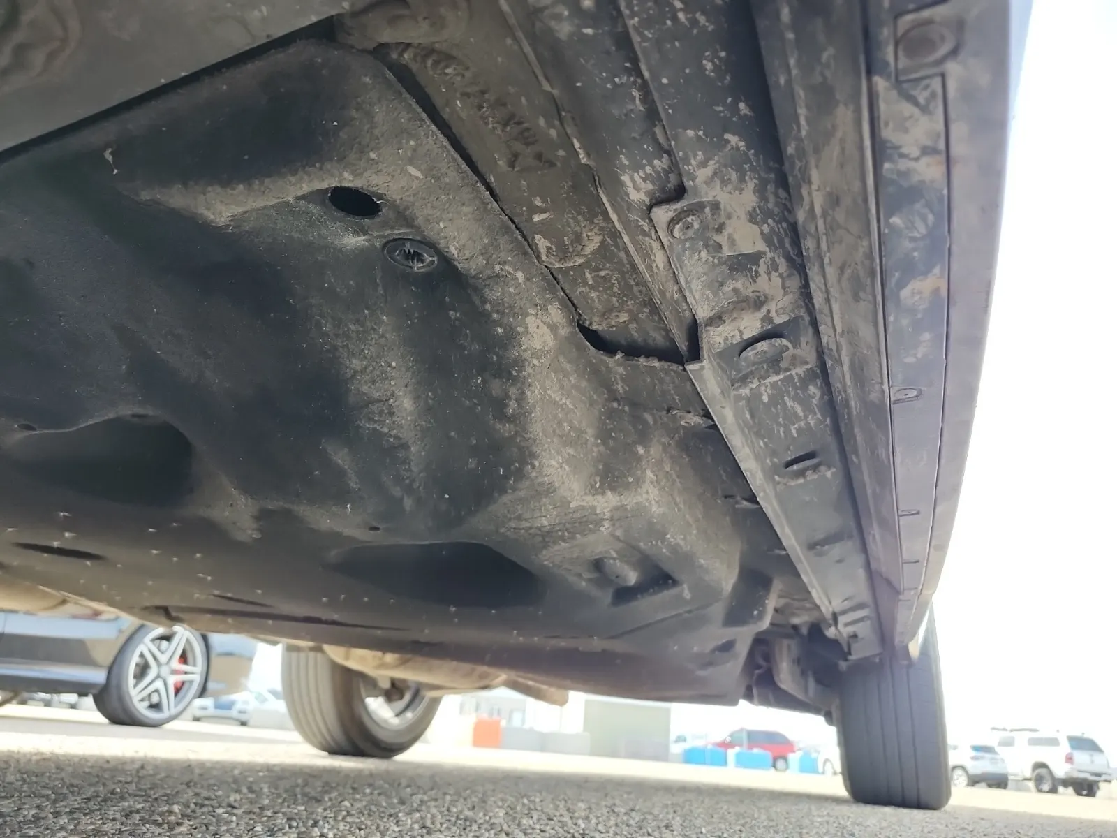 Undercarriage - Driver Photo