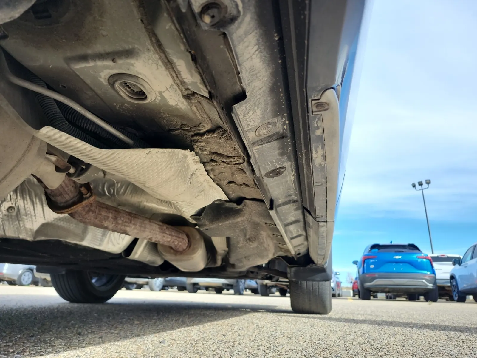 Undercarriage - Passenger Photo