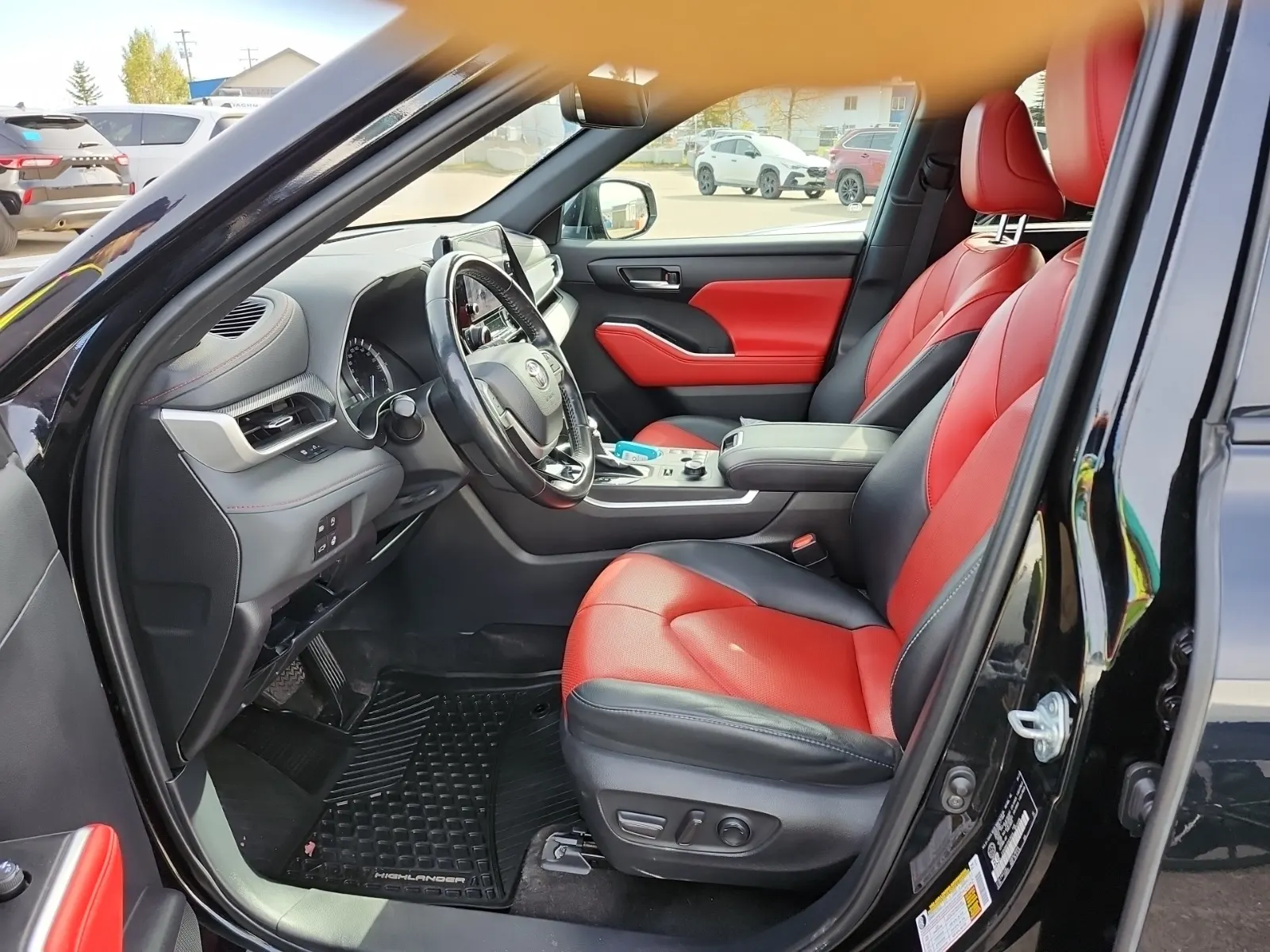 Front Interior Photo