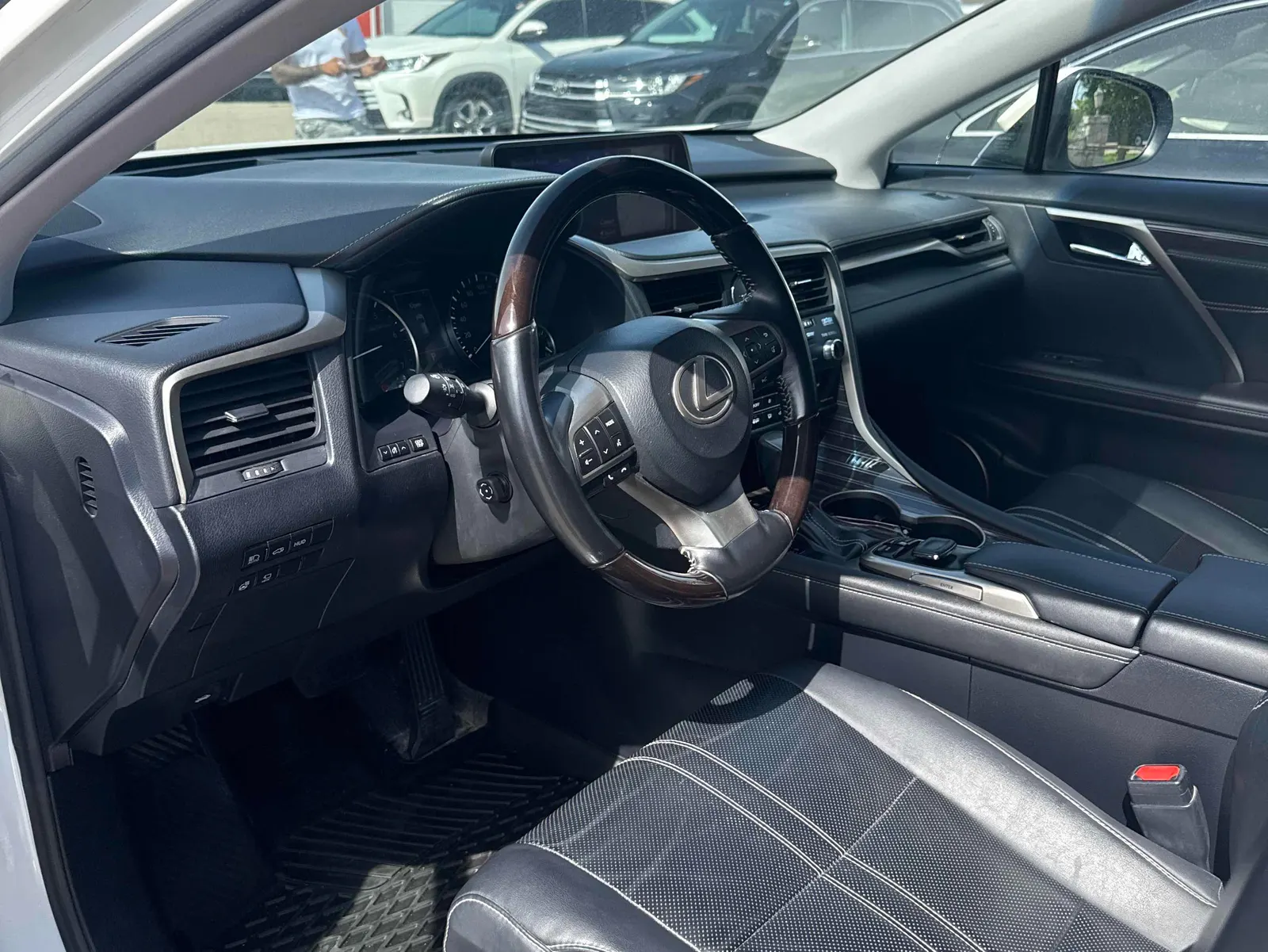 Interior driver side