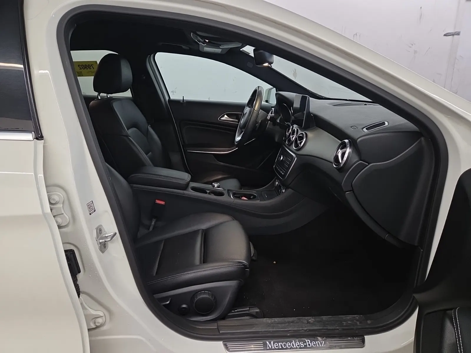 Right Side Interior Photo