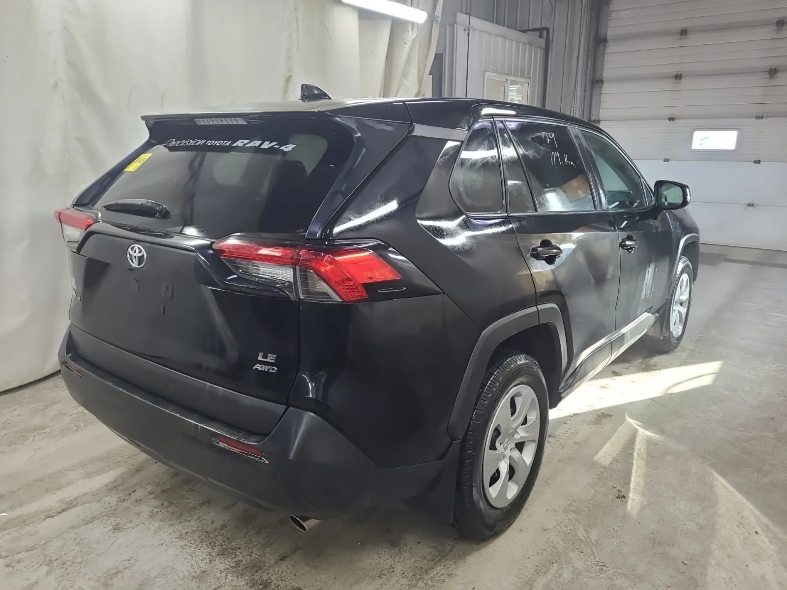 Passenger Rear 3/4 Photo