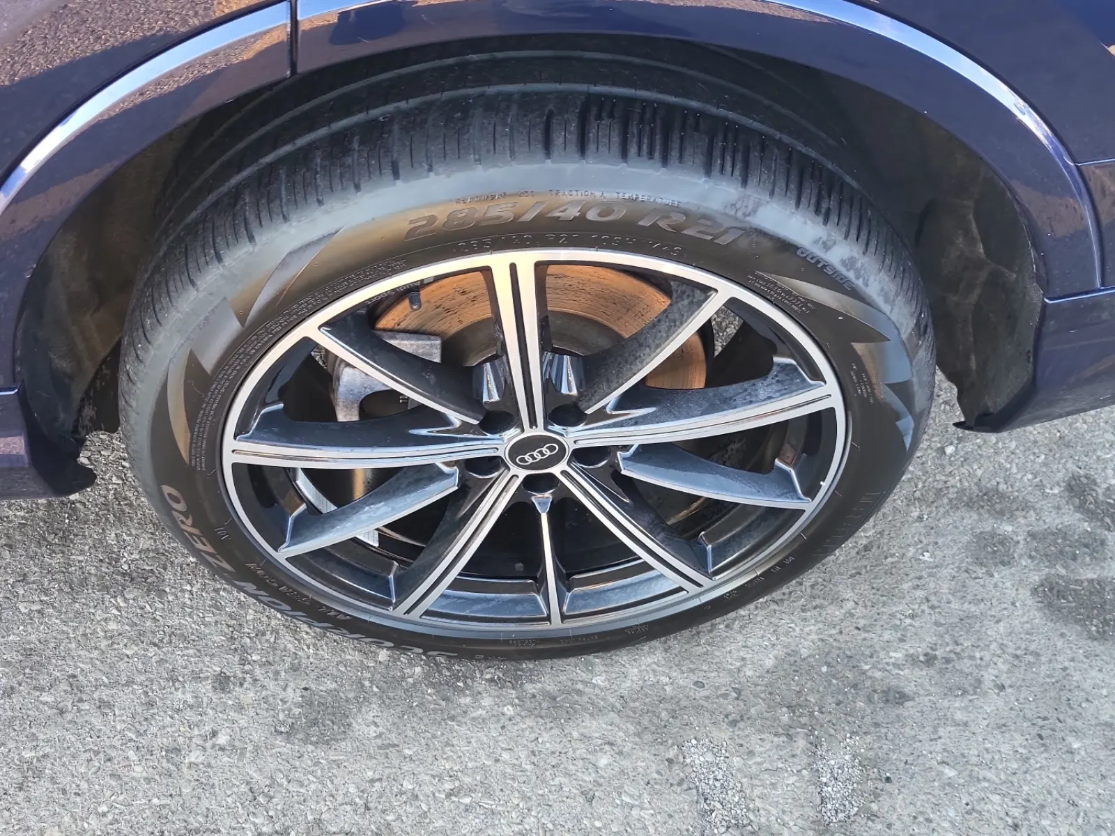 Left Rear Wheel/Tire Photo