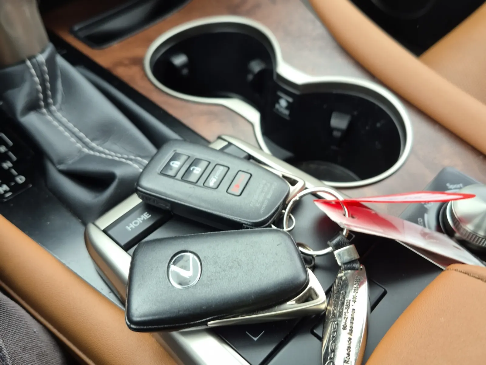 Keys/Fobs/Manual Photo