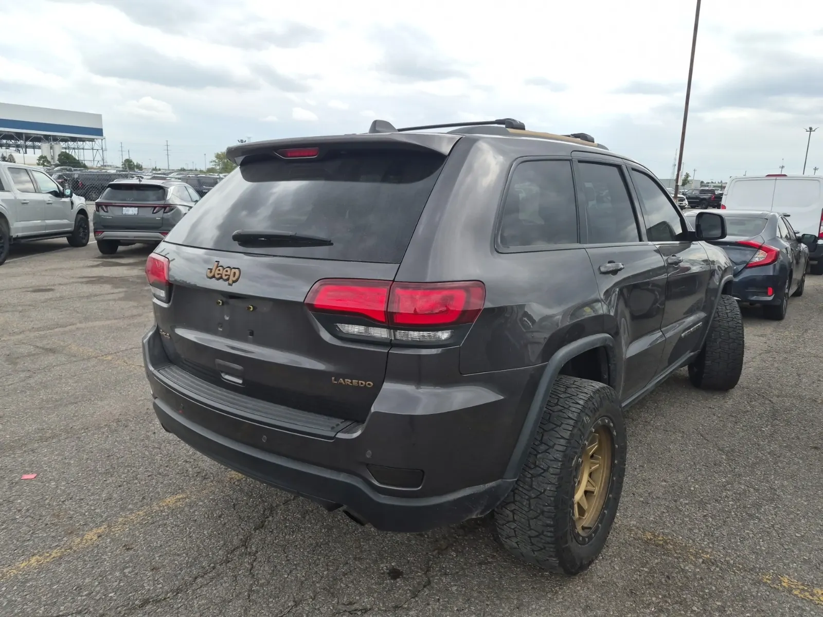 Passenger Rear 3/4 Photo