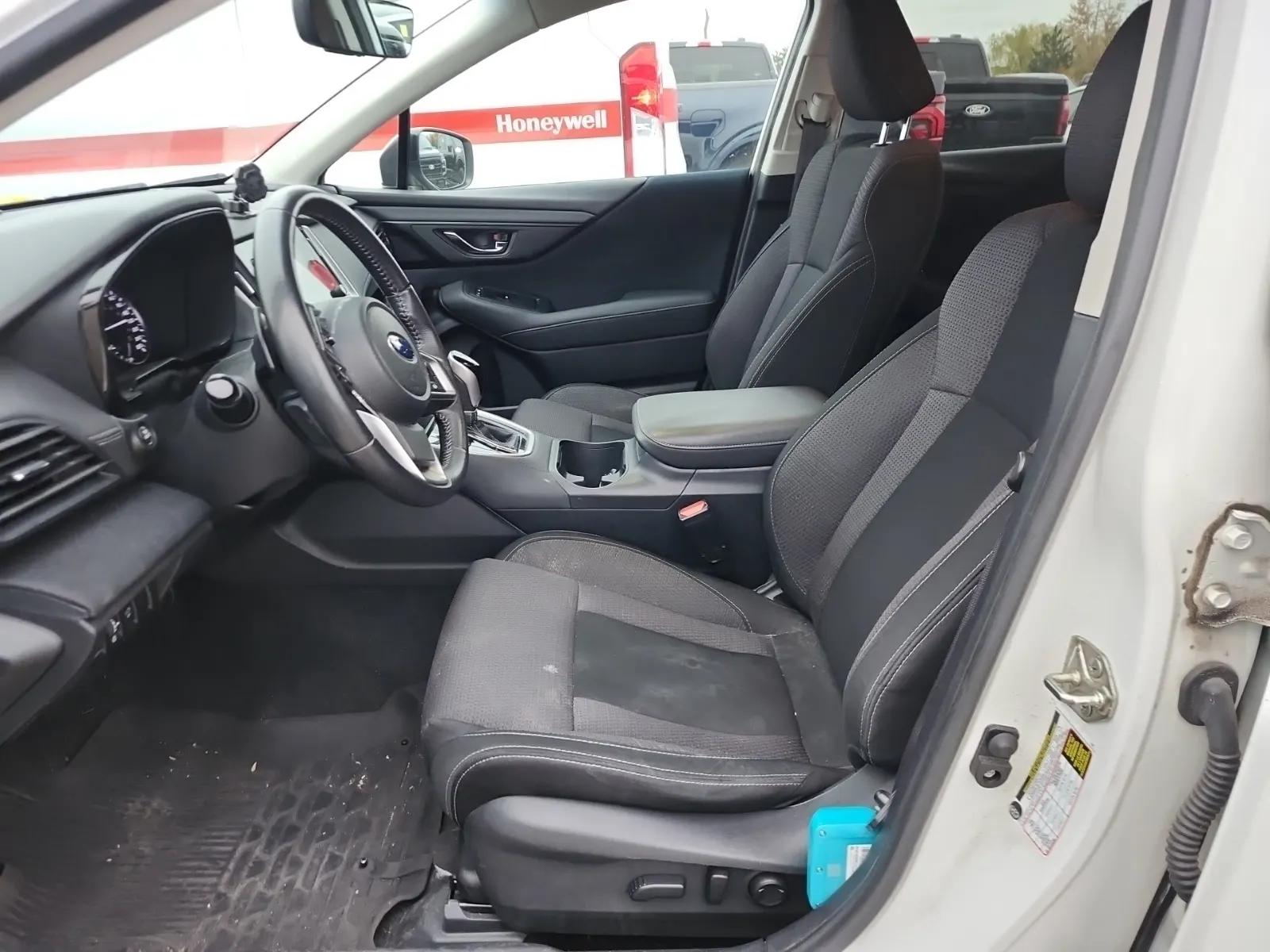 Front Interior Photo