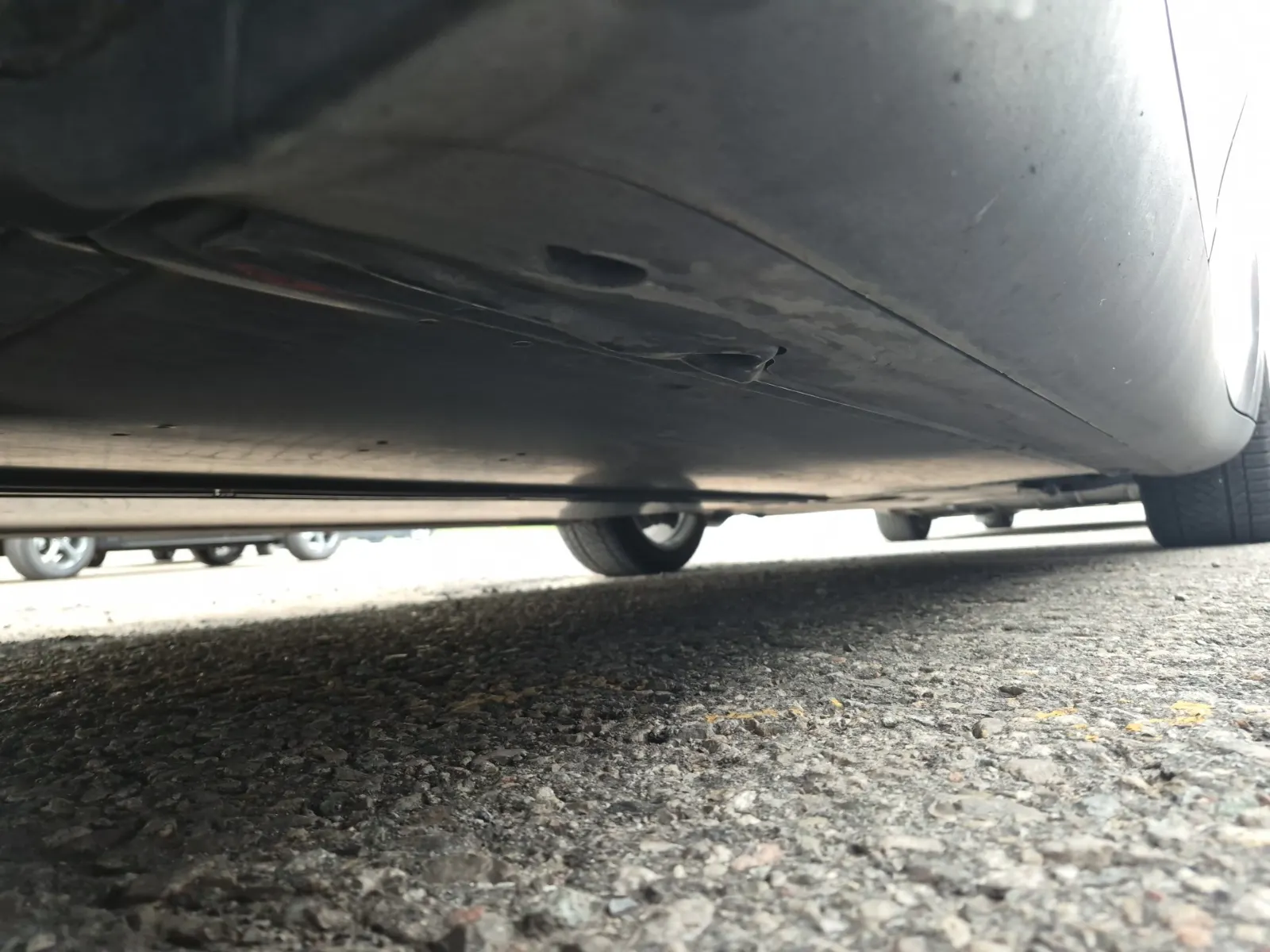 Undercarriage - Passenger Photo