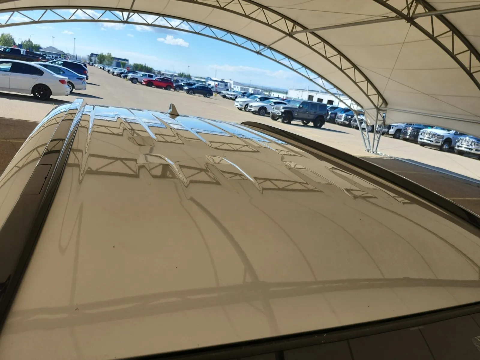 Exterior Roof Photo