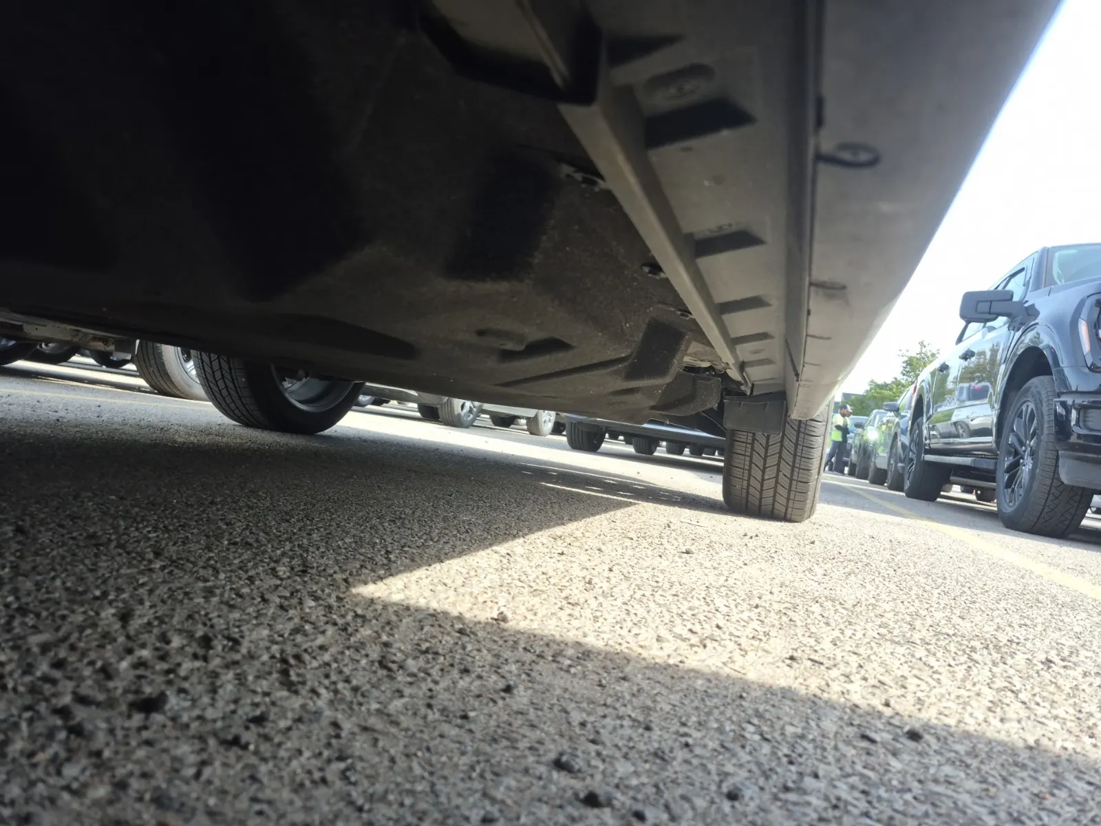 Undercarriage - Driver Photo