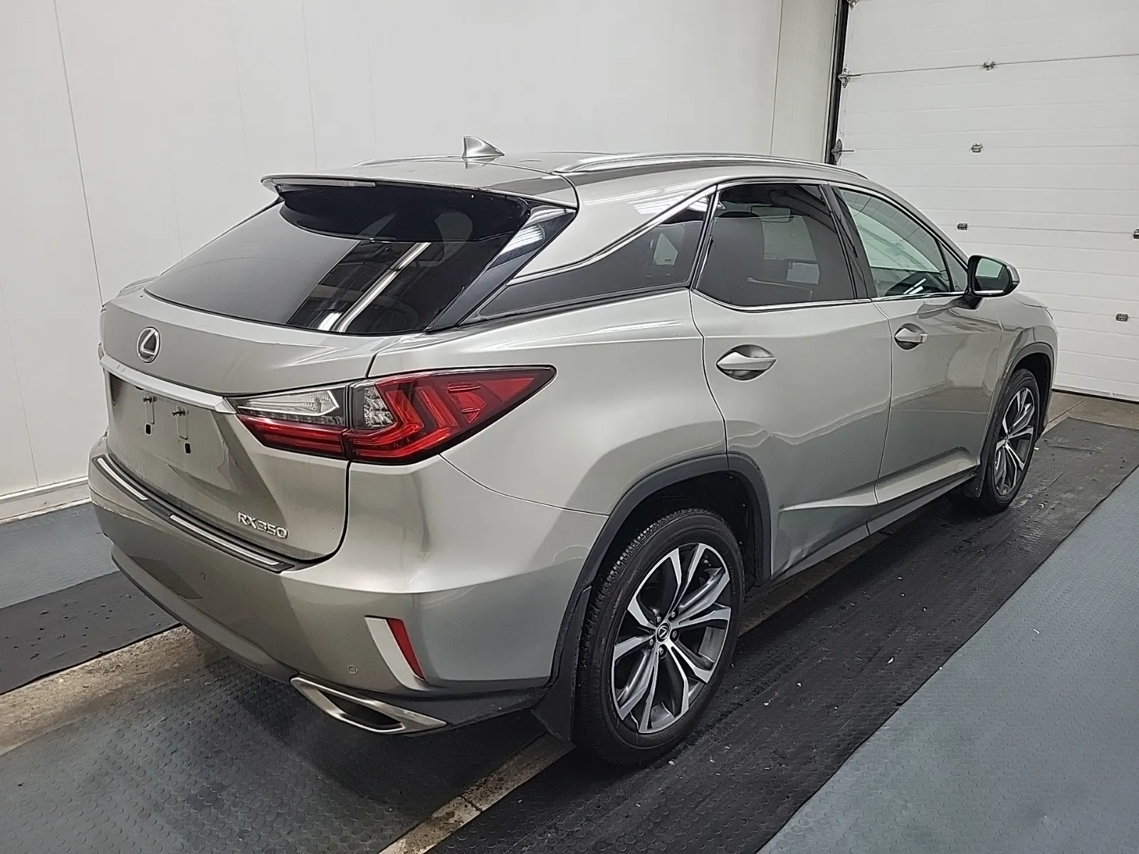 Passenger Rear 3/4 Photo