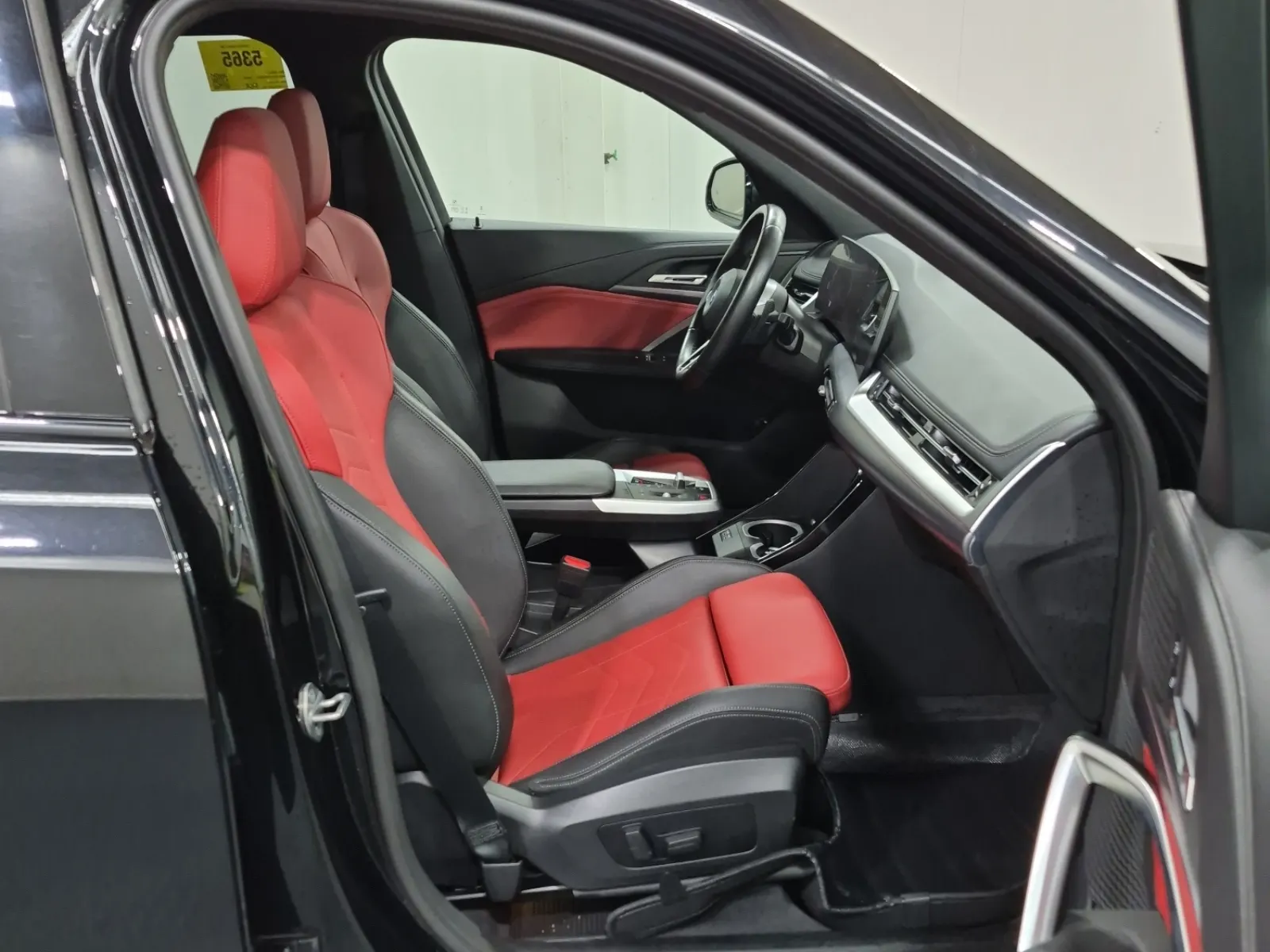 Right Side Interior Photo