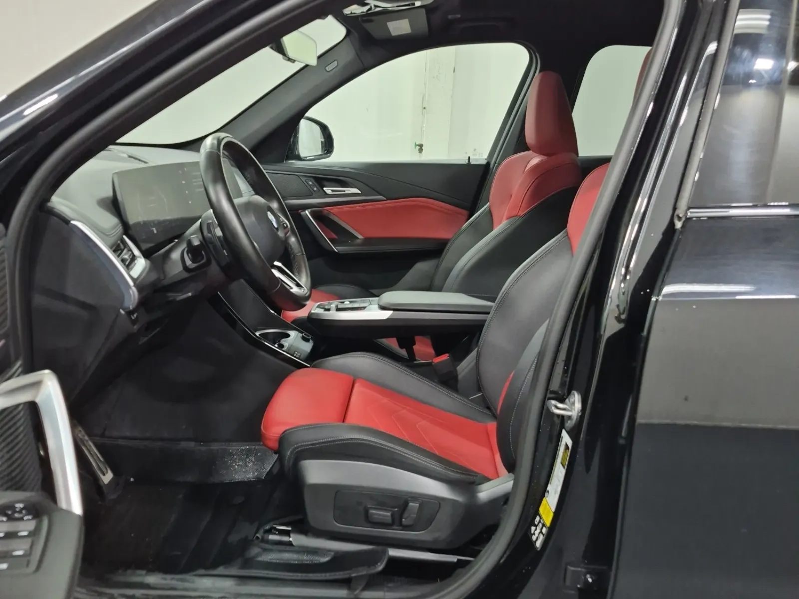 Front Interior Photo