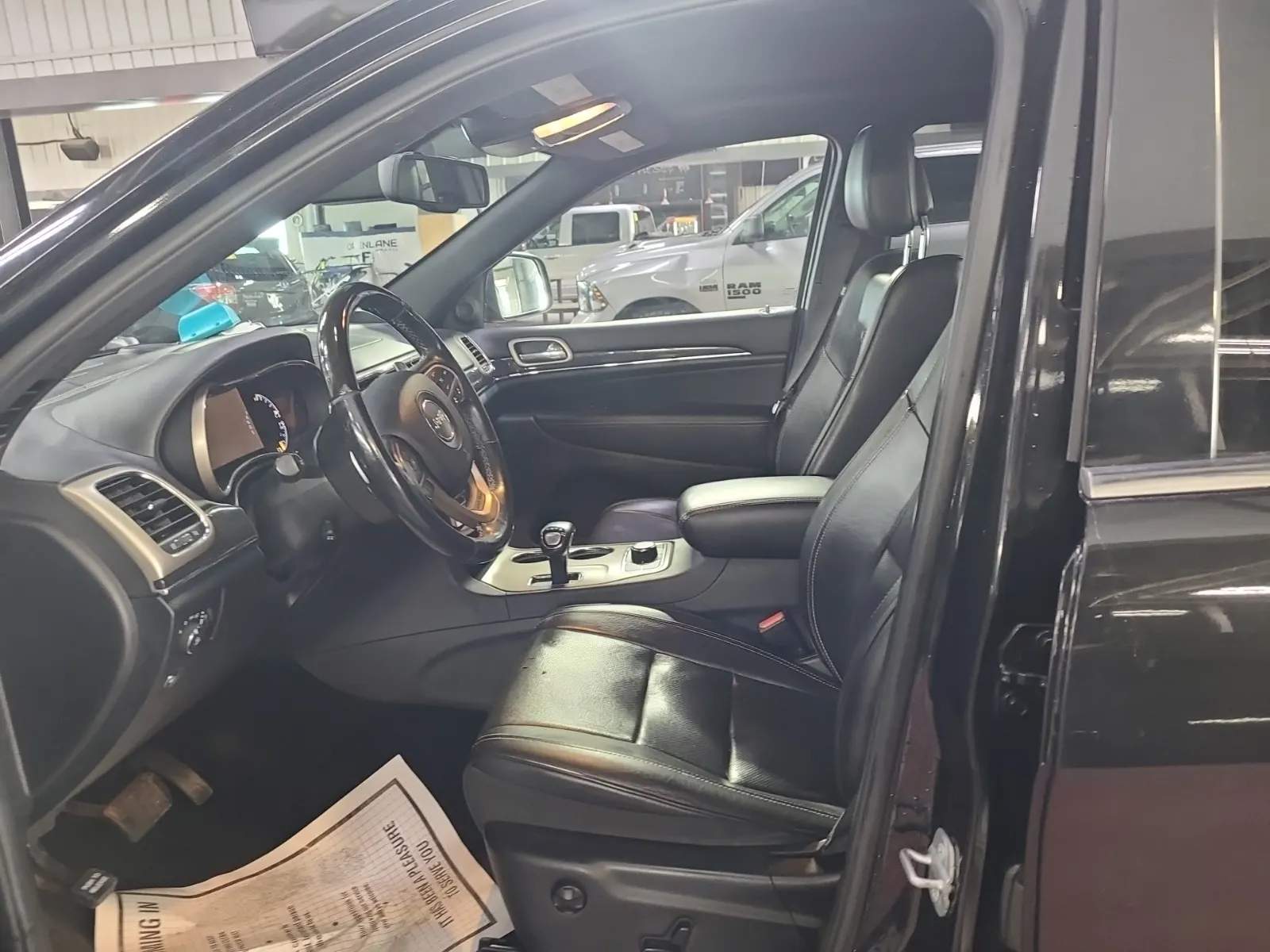 Front Interior Photo