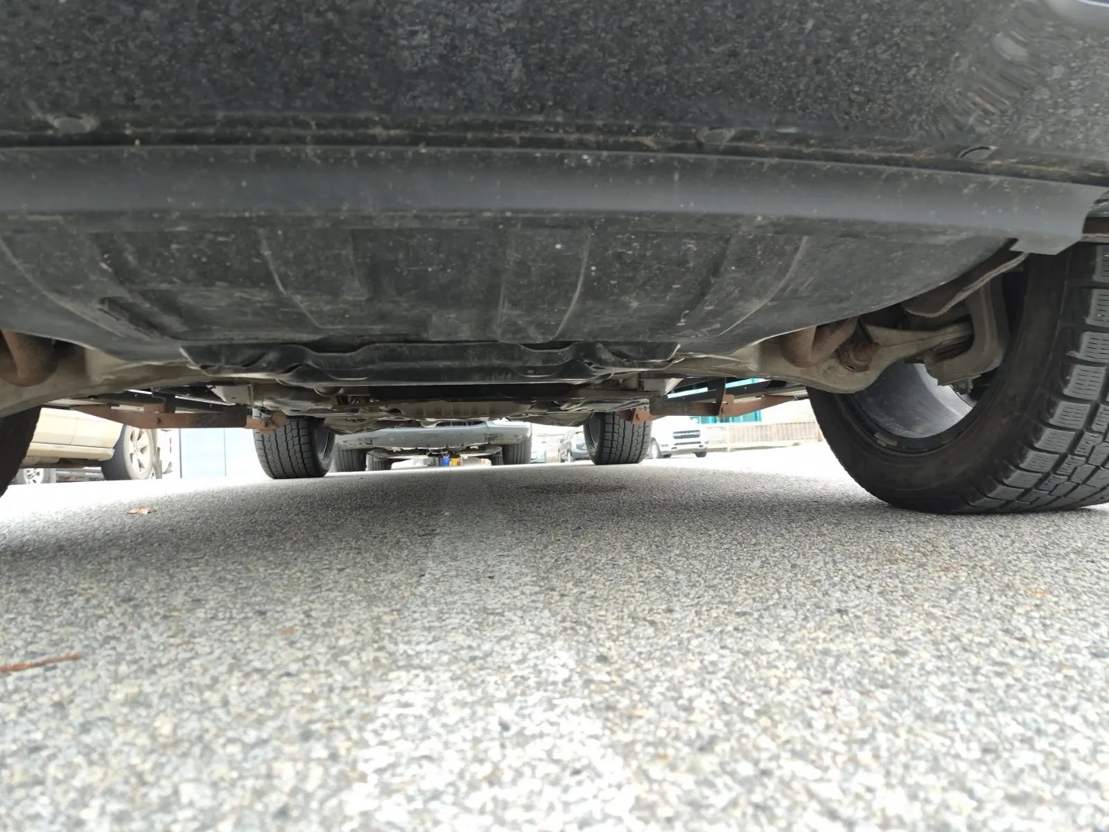 Undercarriage - Front Photo