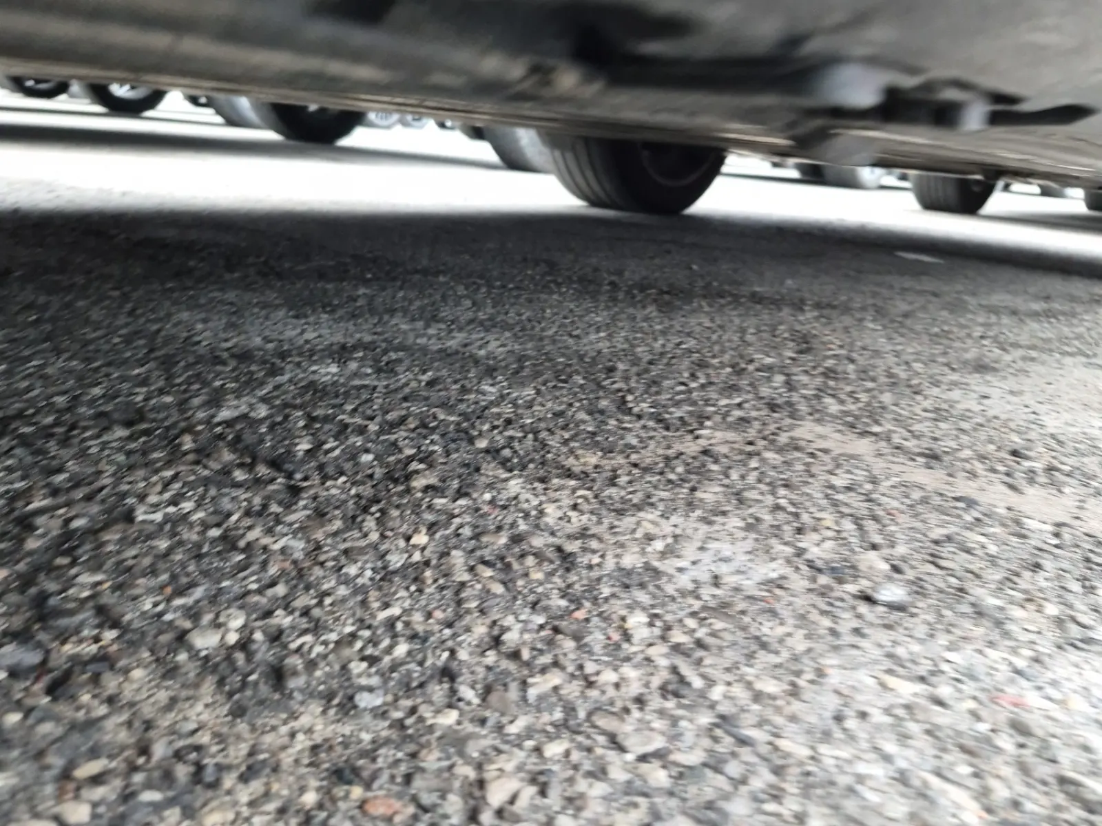 Undercarriage - Driver Photo