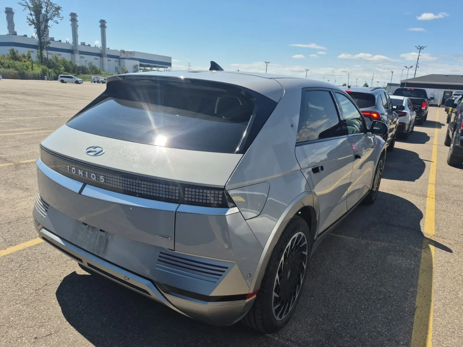 Passenger Rear 3/4 Photo