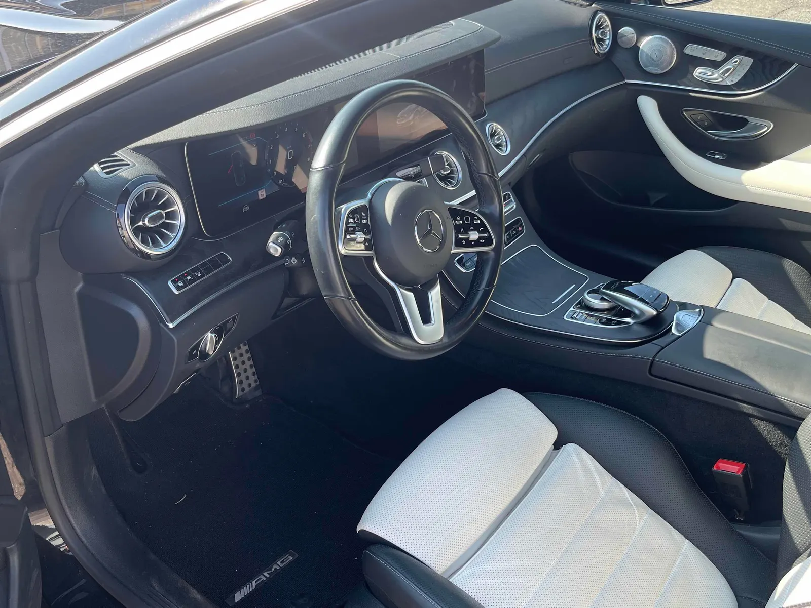 Interior driver side