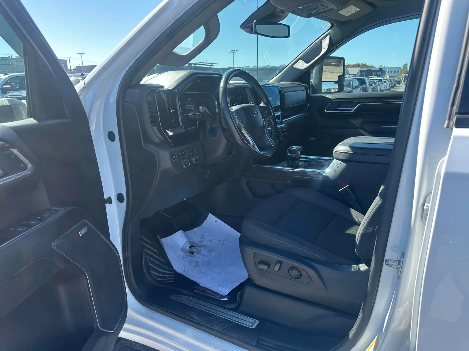 Interior driver side