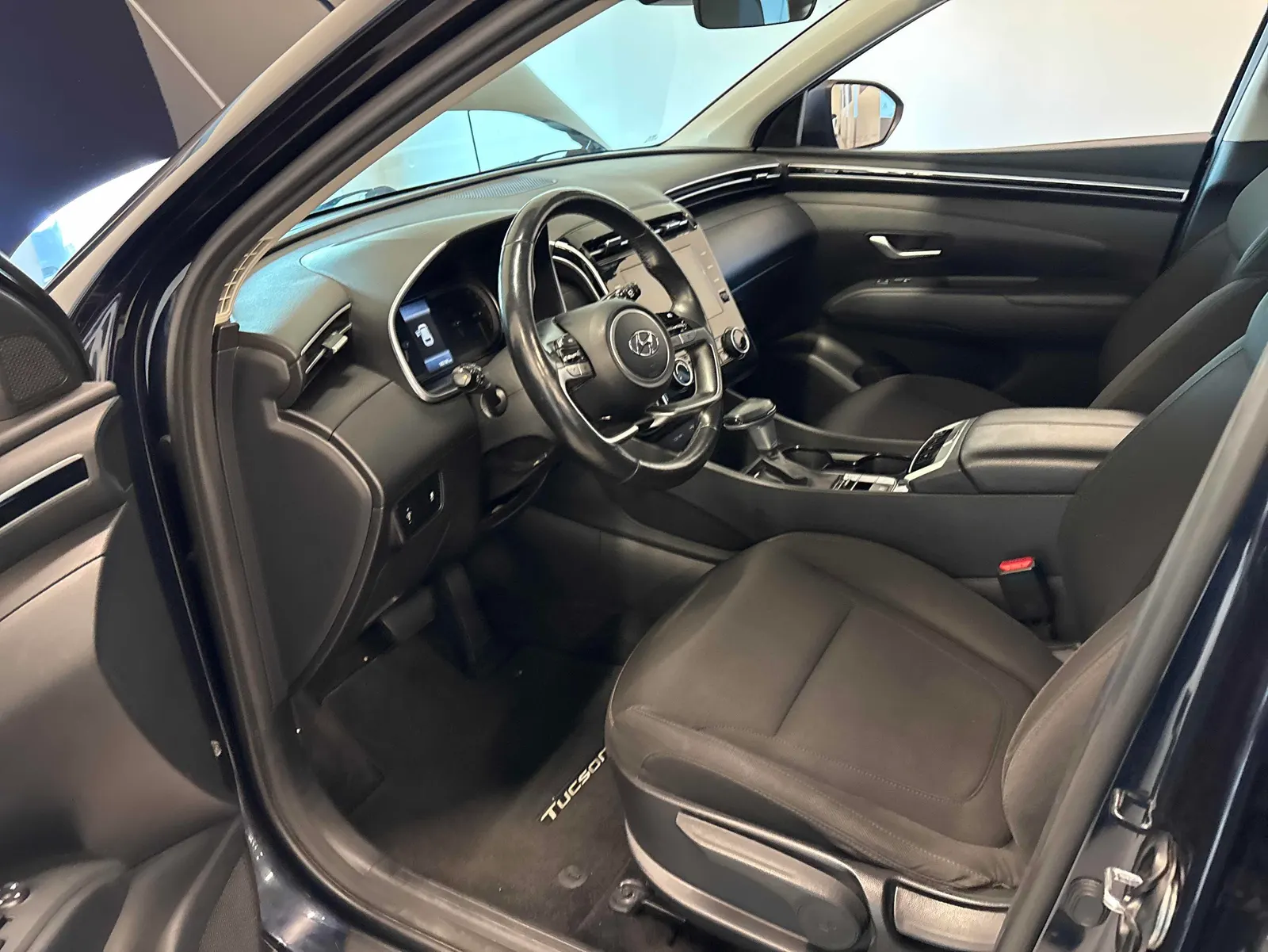 Interior driver side