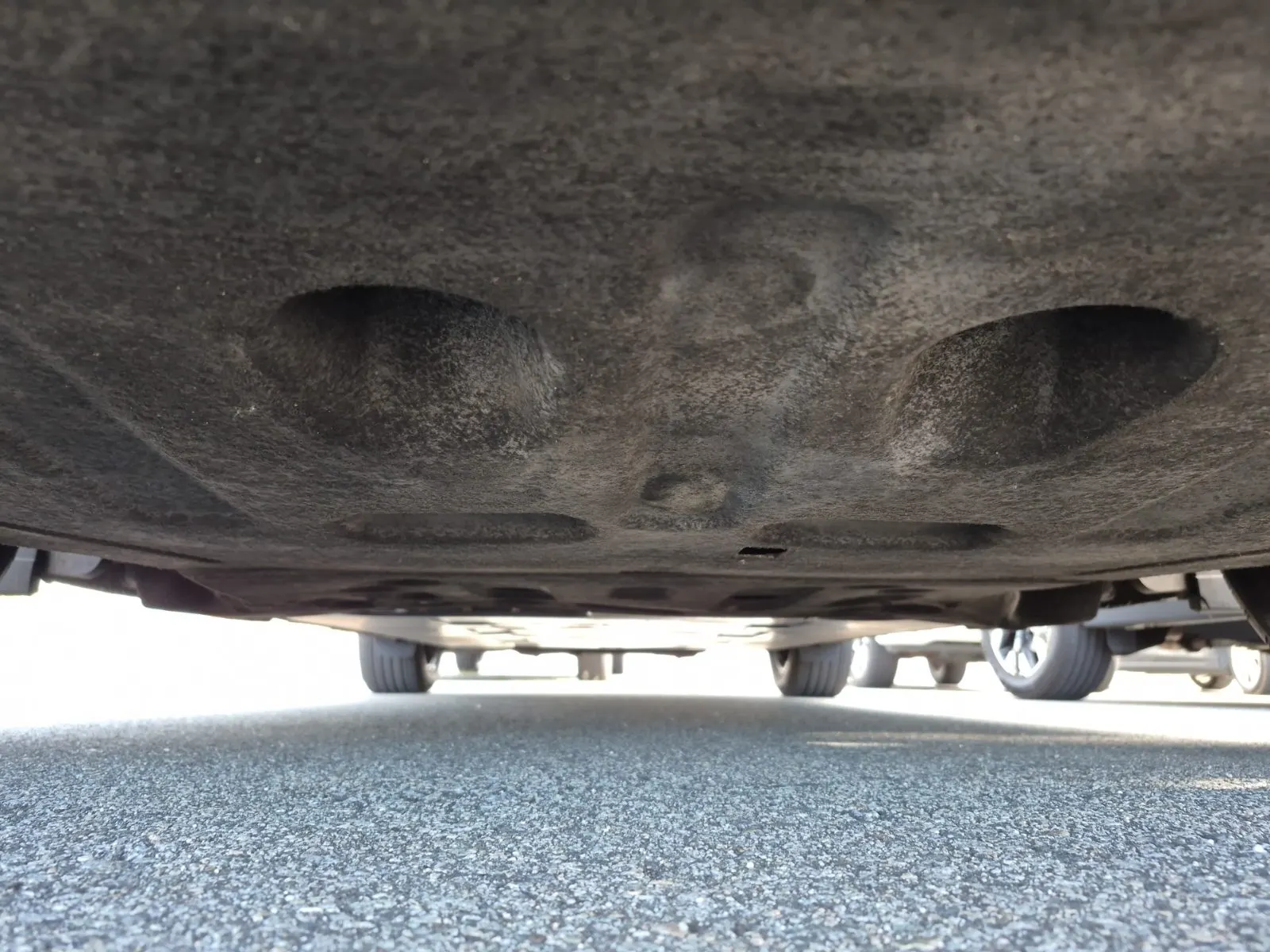 Undercarriage - Front Photo
