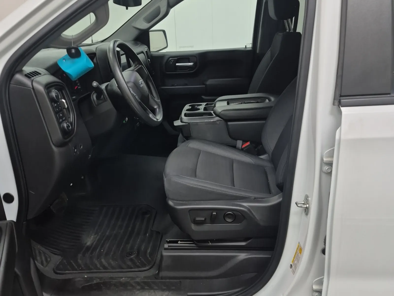 Front Interior Photo