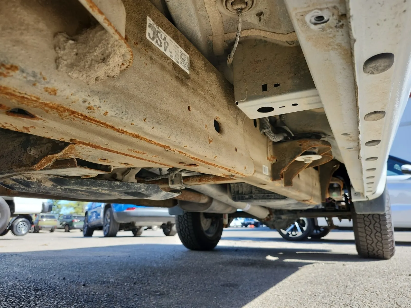 Undercarriage - Driver Photo