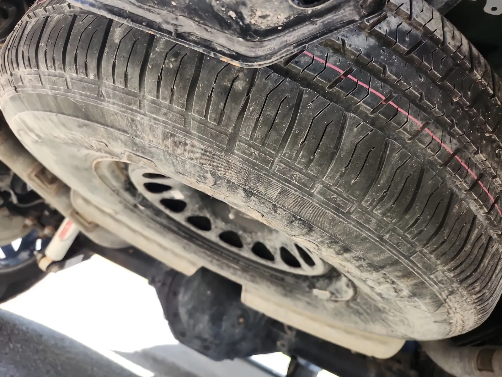 Spare Tire & Wheel Photo