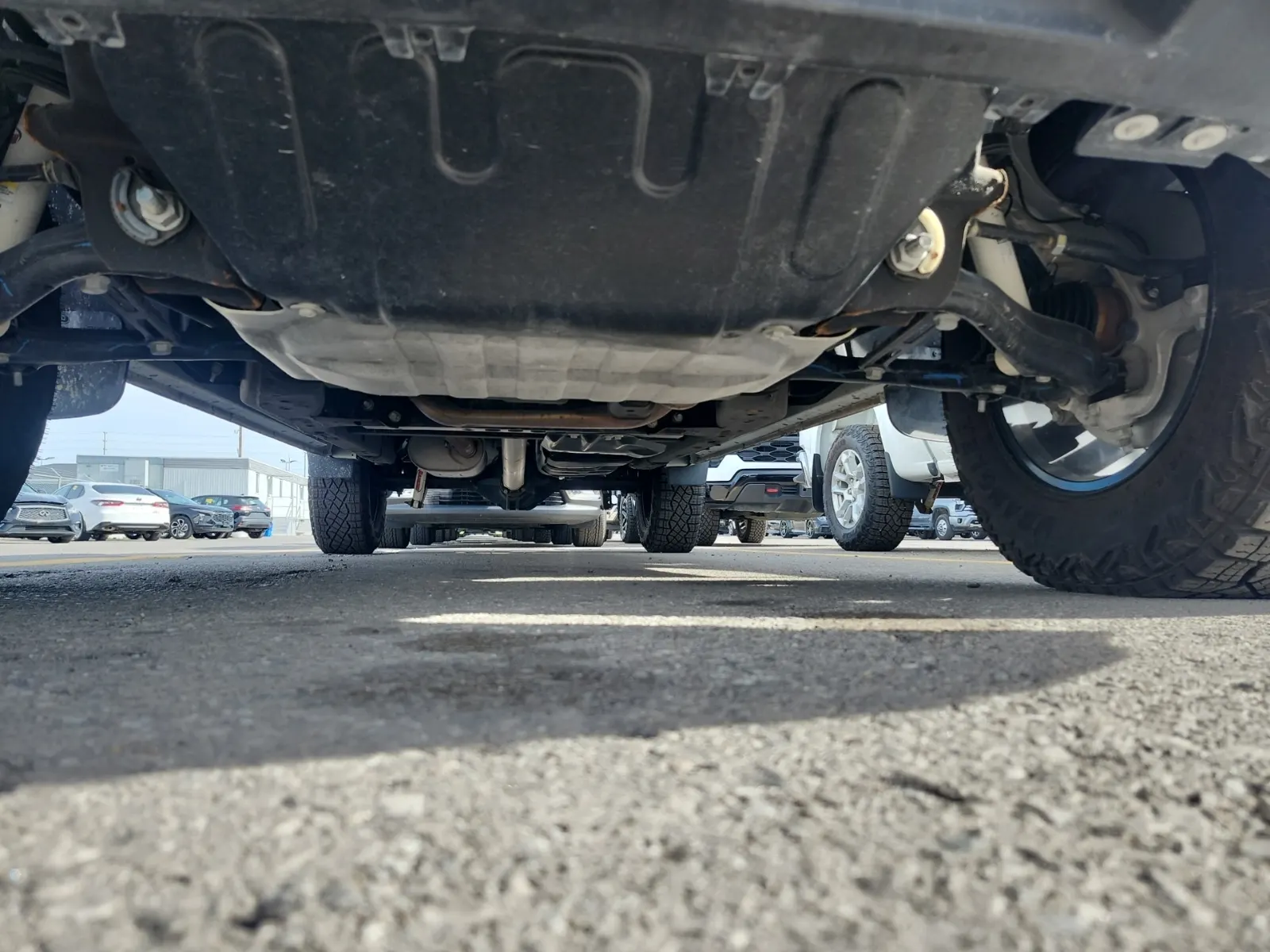 Undercarriage - Front Photo