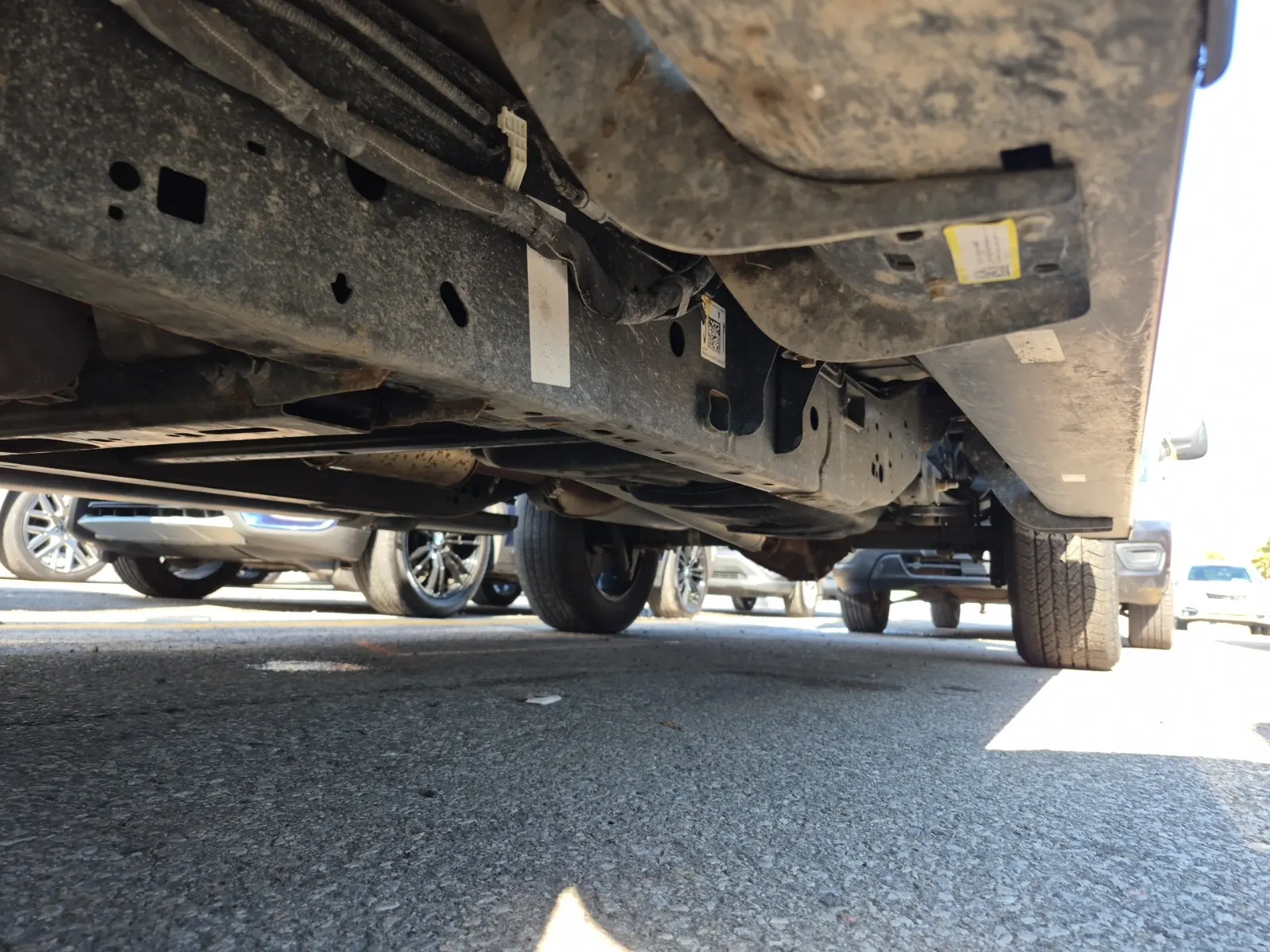 Undercarriage - Driver Photo