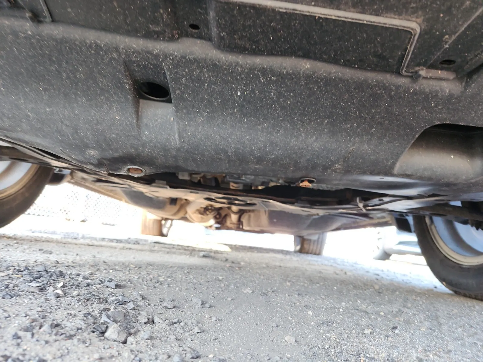 Undercarriage - Front Photo