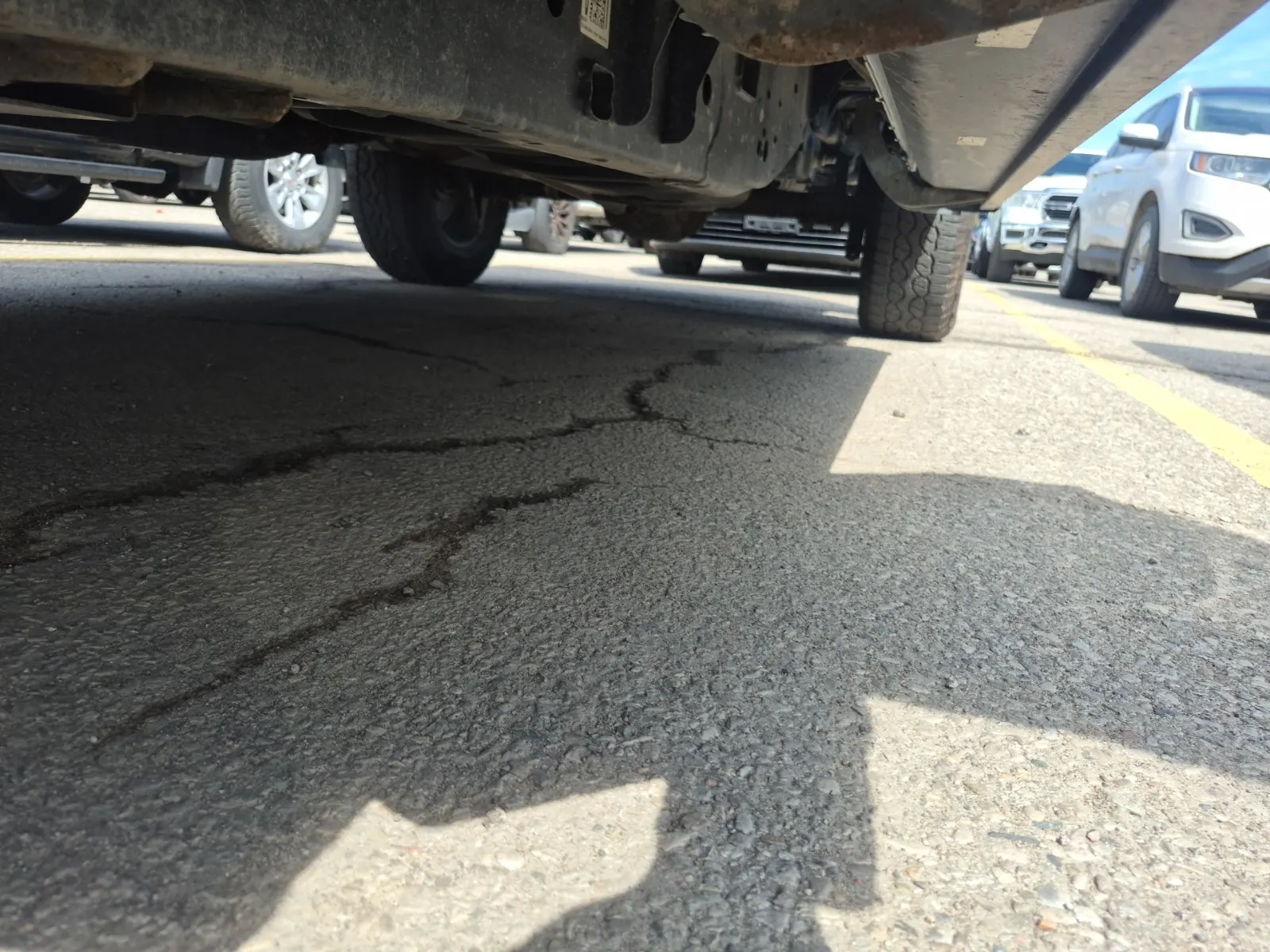 Undercarriage - Driver Photo