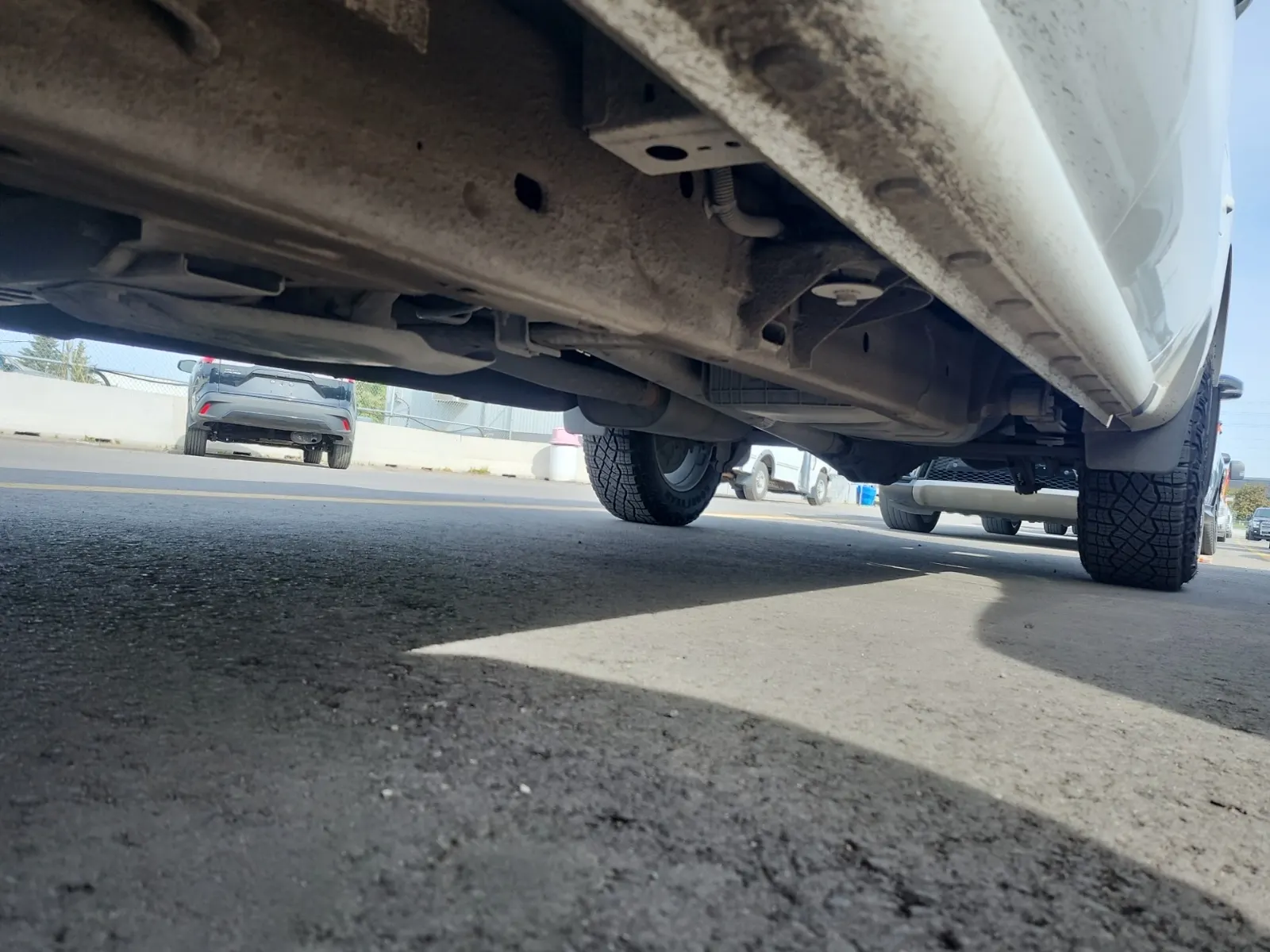 Undercarriage - Driver Photo