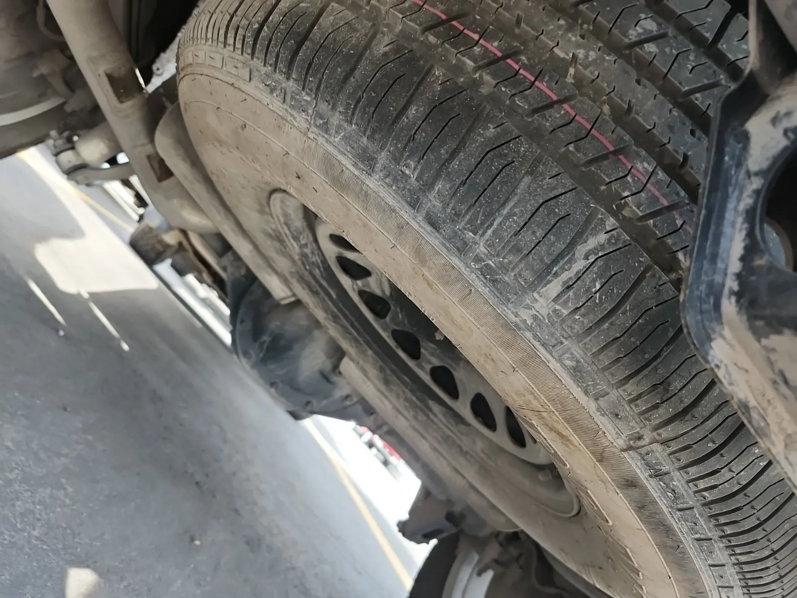 Spare Tire & Wheel Photo