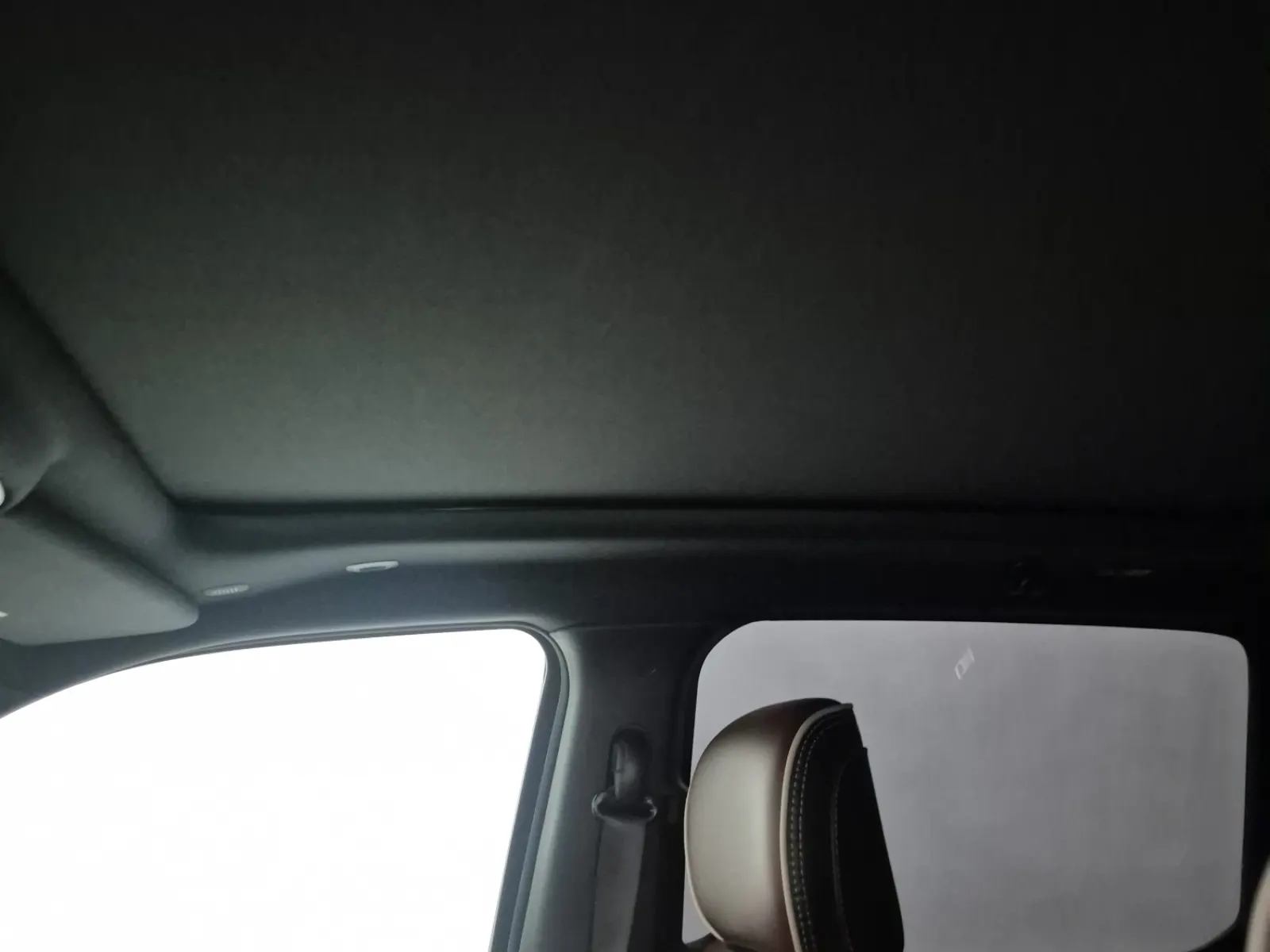 Interior Roof Photo