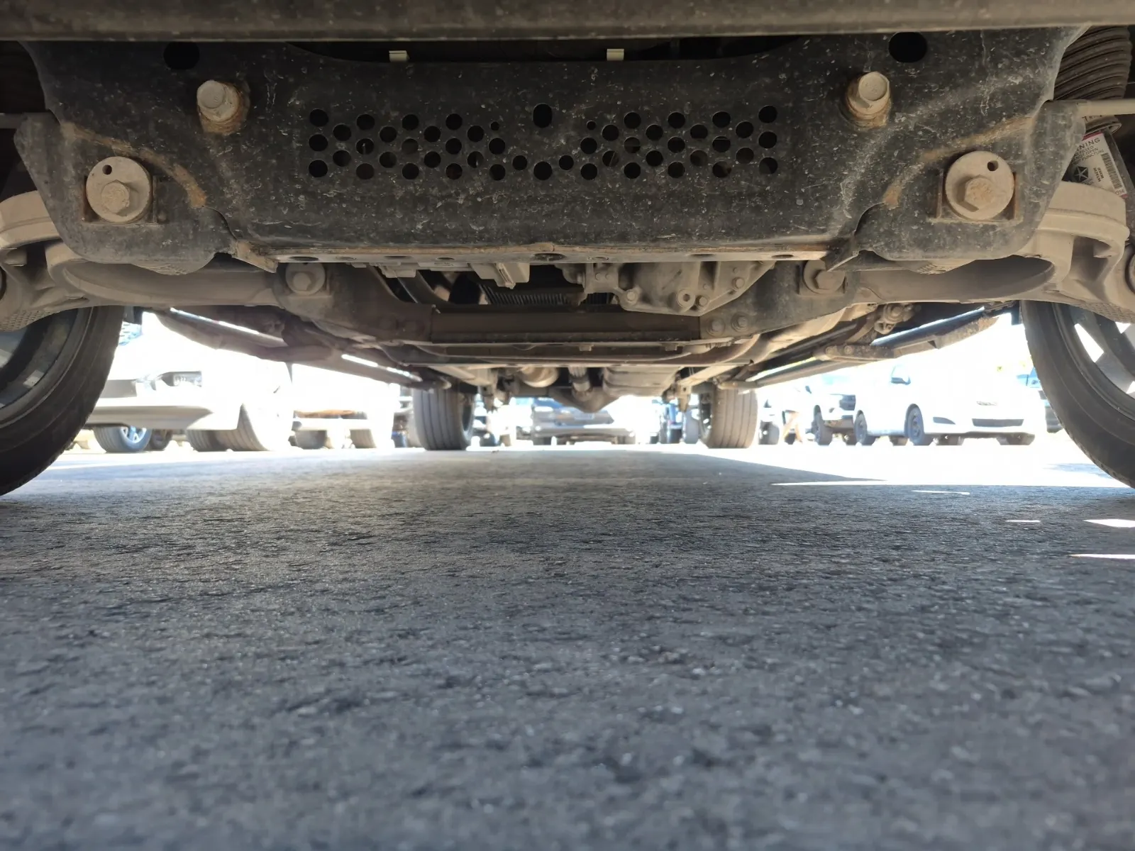 Undercarriage - Front Photo