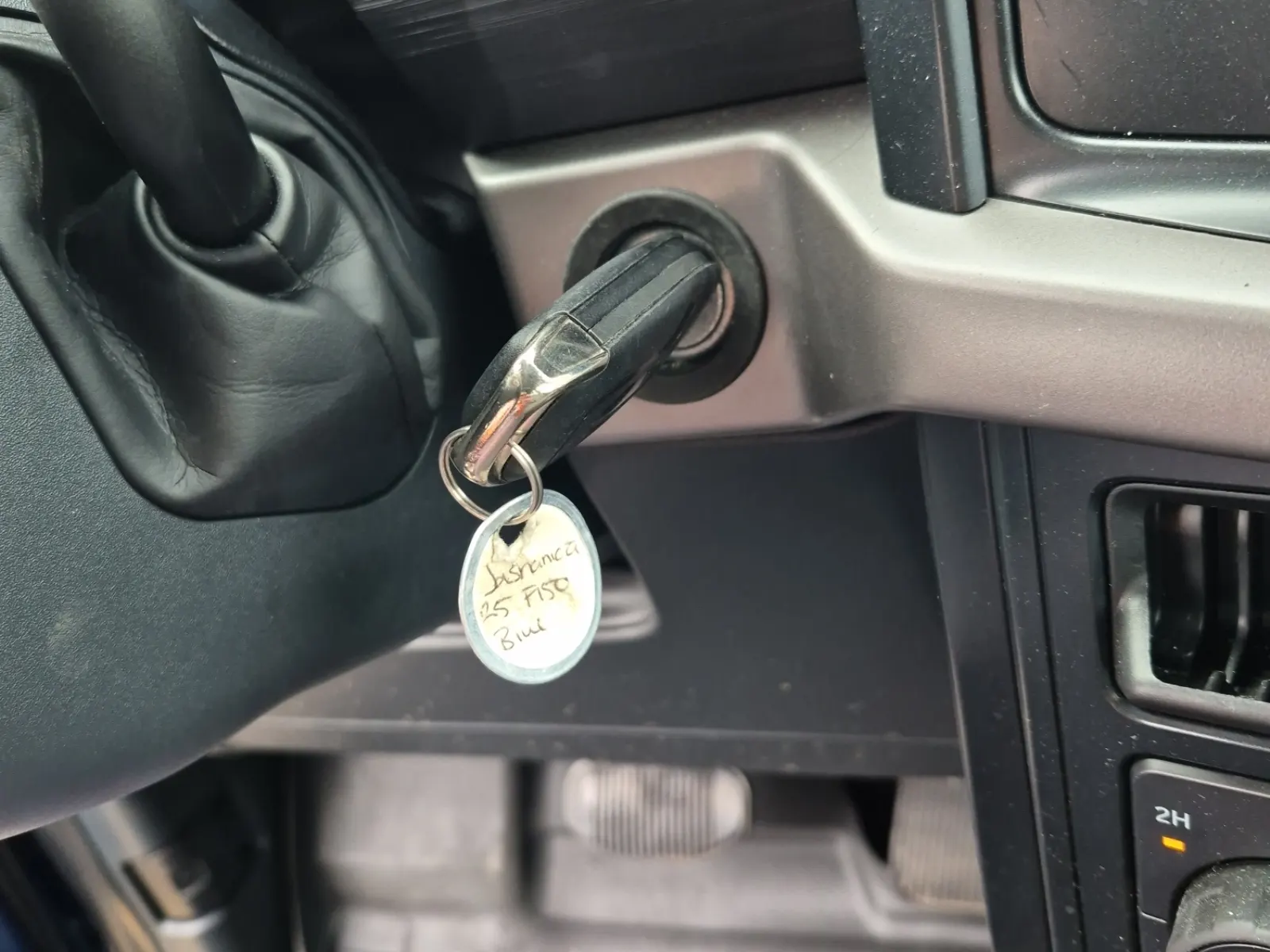 Keys/Fobs/Manual Photo