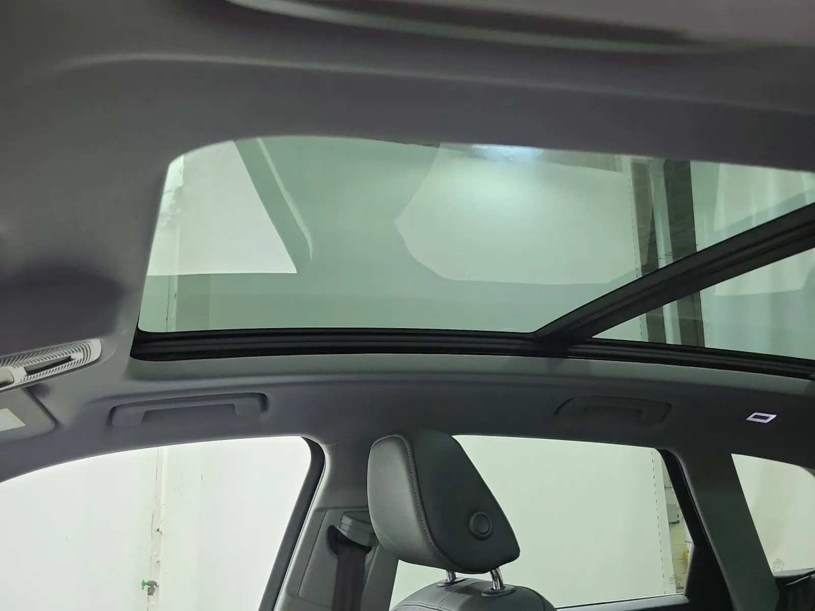 Interior Roof Photo