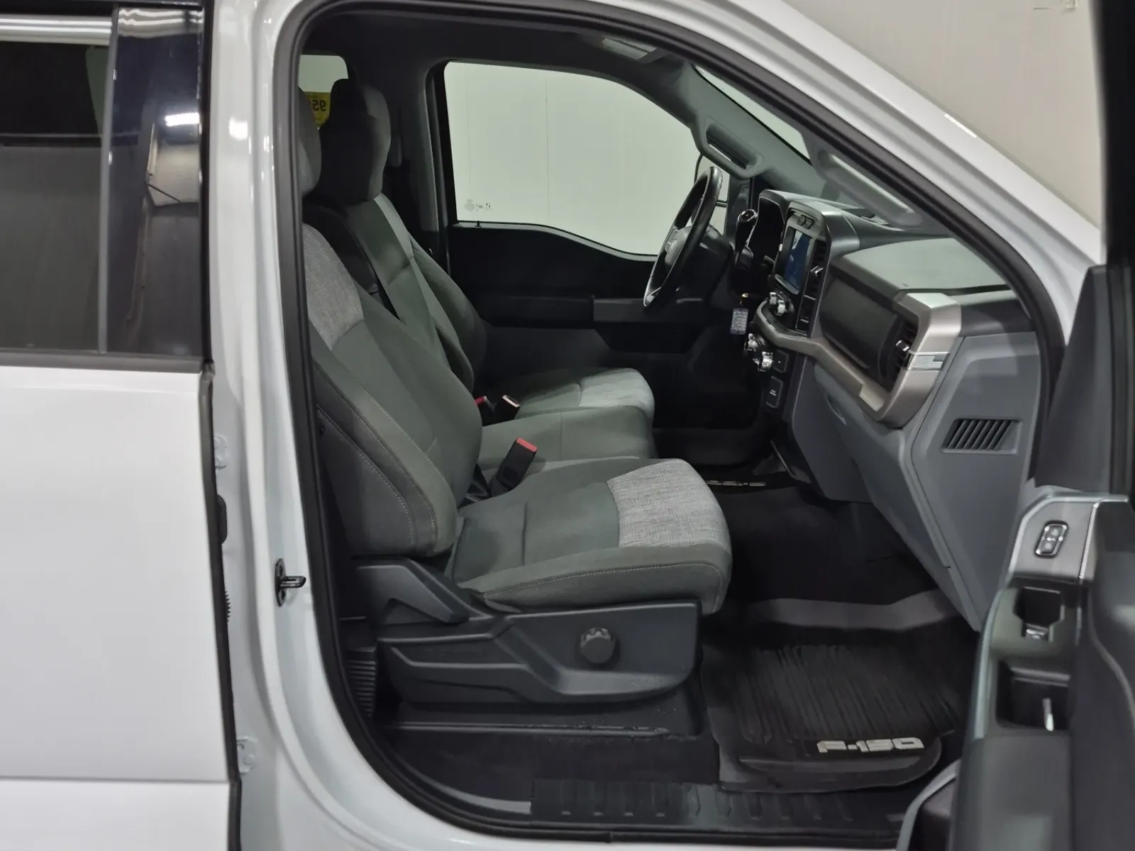 Right Side Interior Photo