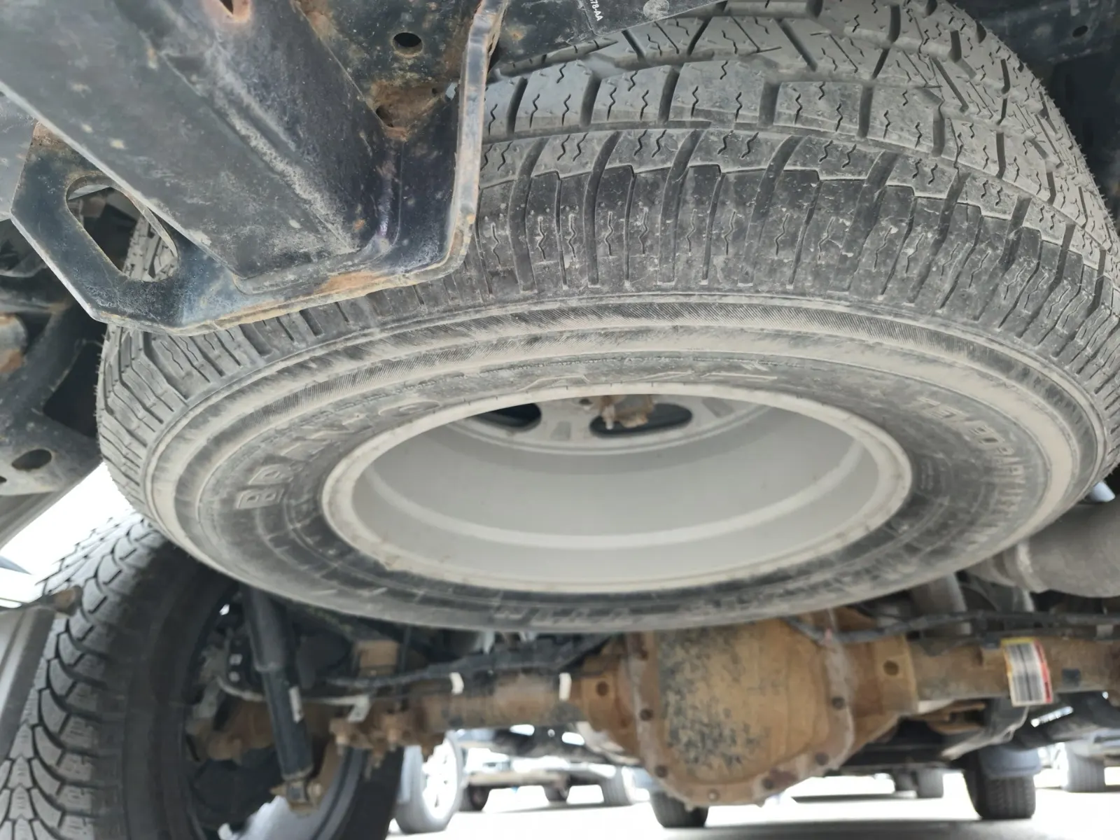 Spare Tire & Wheel Photo